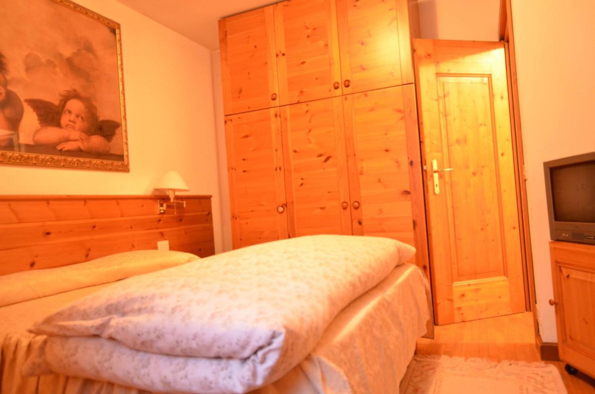 Ca Enrosadira Piano Secondo San Vito di Cadore Buitenkant foto